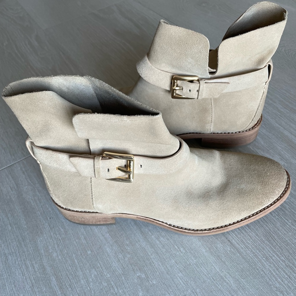 Michael Kors booties - Size 7